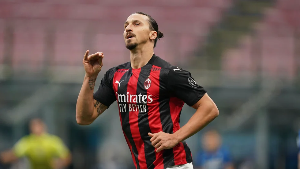 Zlatan Ibrahimovic blev matchhjälte i Milanoderbyt mellan Inter och Milan.