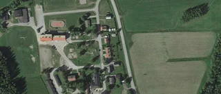 Huset på Gamla Sjulsmarksvägen 32 i Sjulsmark sålt igen - andra gången på kort tid