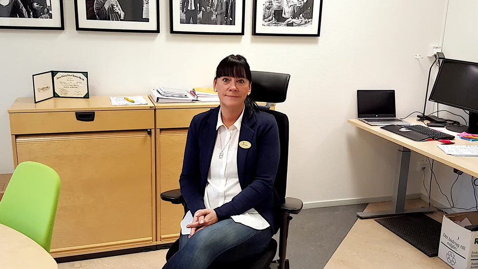Linda Lindahl, chef för utbildningsförvaltningen i Enköpings kommun, har inte fått några signaler om covidutbrott i samband med skolstarten.