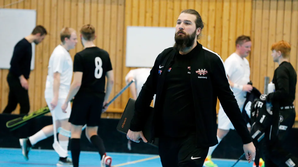 Stanna kvar som tränare eller inte för WIBK:s herrar är frågan för Christopher Malmberg.