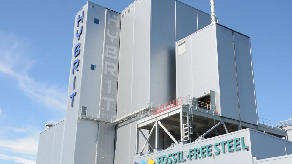 Nu är SSAB redo att trycka på startknappen för Hybrit-pilotanläggningen som byggts i Luleå.