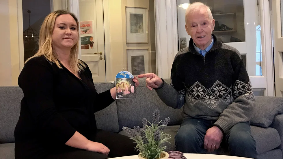 Katarina Johansson, som jobbar som musiklärare i Arvidsjaur, är en av sångerskorna på Göte Vesterbergs nya cd-skiva "Pröva nu".