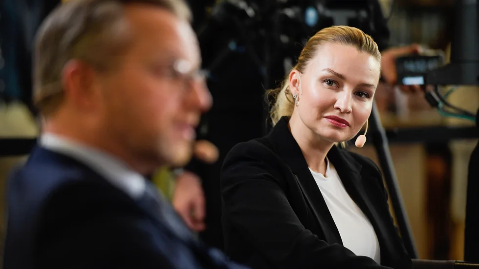 Ebba Busch (KD) och Mikael Damberg (S) deltog i samtalet om läsvanor – vilket inledde Bokmässan 2020.
