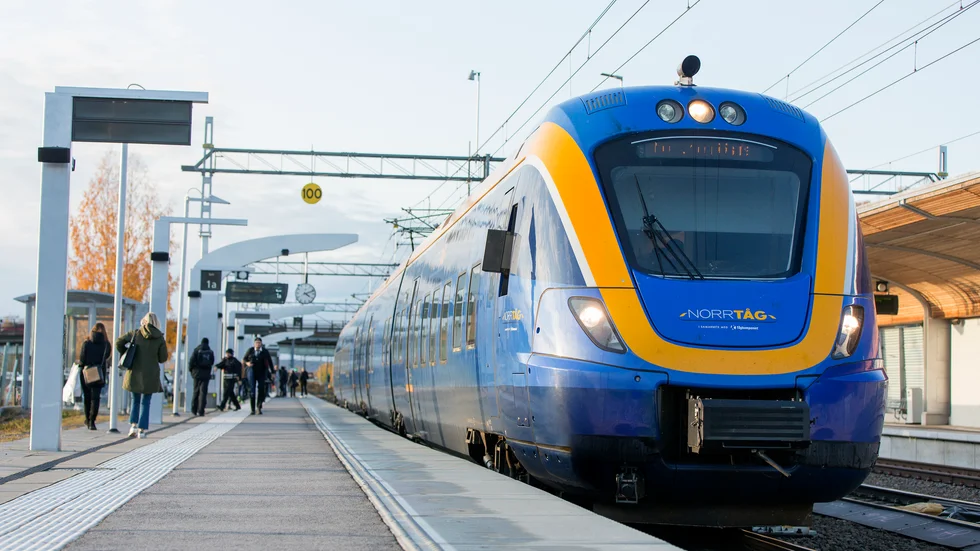 ”För Skellefteås del innebär förslaget tidigareläggning sträckningen Skellefteå-Dåva och Skellefteå-Luleå. De år Trafikverket föreslår bereds just nu på departementet och i dialog med inte minst regionala företrädare.”