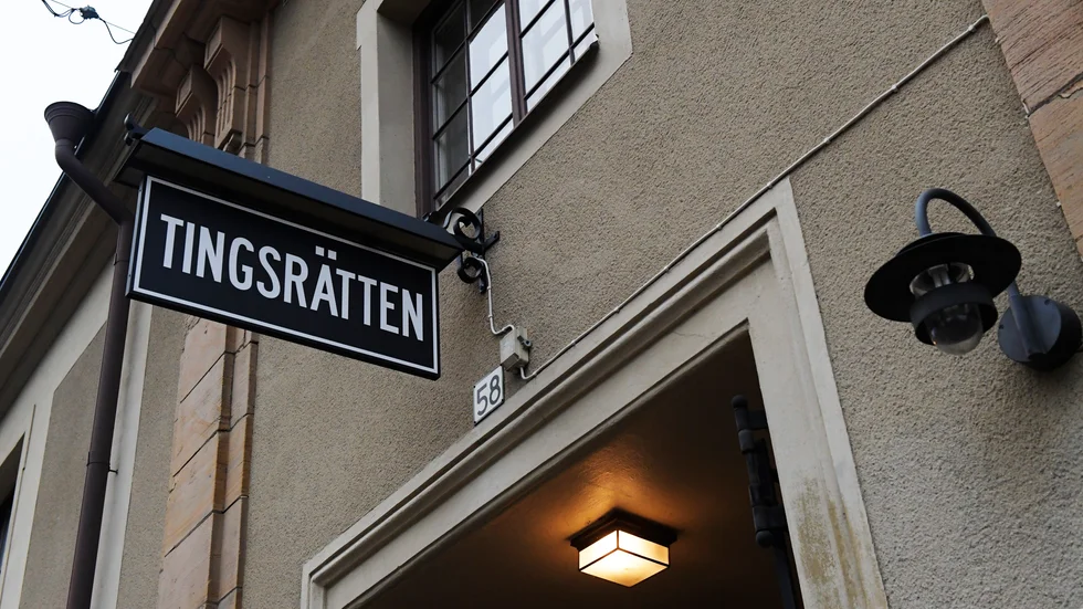 Männen, som hör hemma i Strängnäs, Norrköping och Norrtälje, döms alla i Norrköpings tingsrätt för narkotikaförsäljningen. Alla utom en får fängelsestraff. Arkivbild.