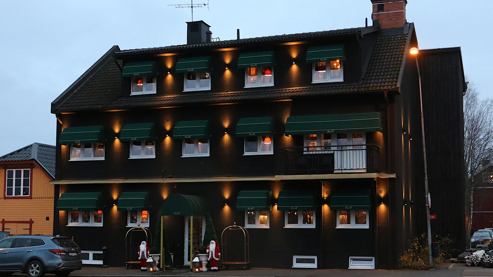 Hotell Palace i Hultsfred ligger ute på annons. Begärt pris för det "svarta hotellet" är 12 miljoner kronor.