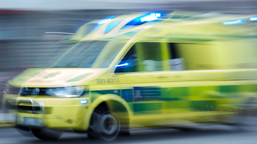 En liten pojke har förts till sjukhus sedan han fallit ut från ett fönster i Göteborg. Arkivbild.