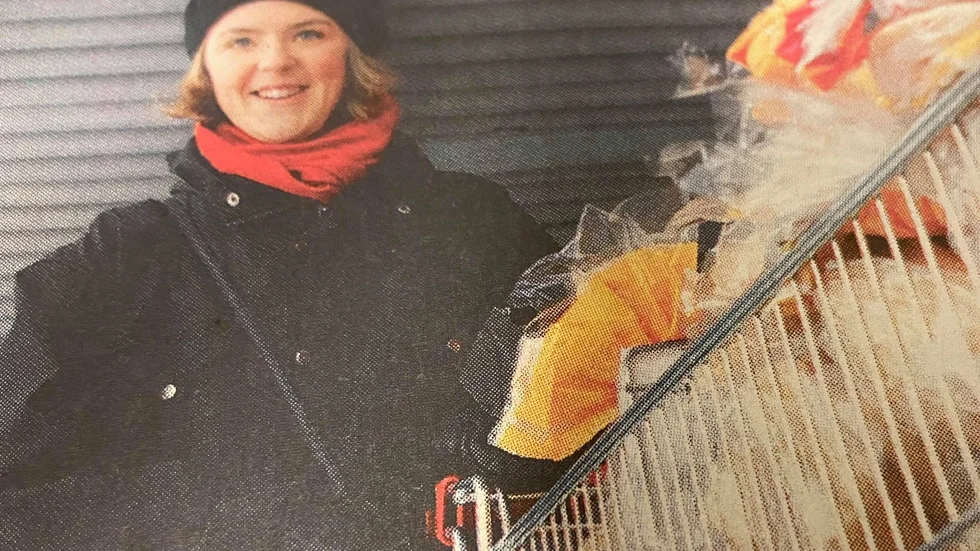 Kuriren för 10 år sedan: Karin Lundgren ska flytta in i ett kollektiv som lever på den överblivna mat som matbutikerna kastar.