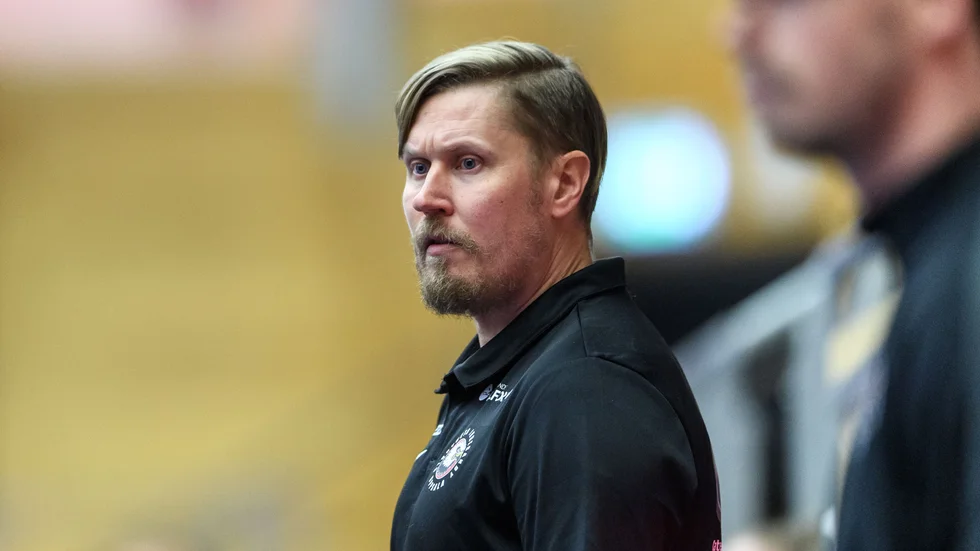 Mika Kohonen har spelat sin sista match. Spelarkarriären är nu definitivt över och han framöver enbart fokusera på tränaruppdraget i Storvreta.