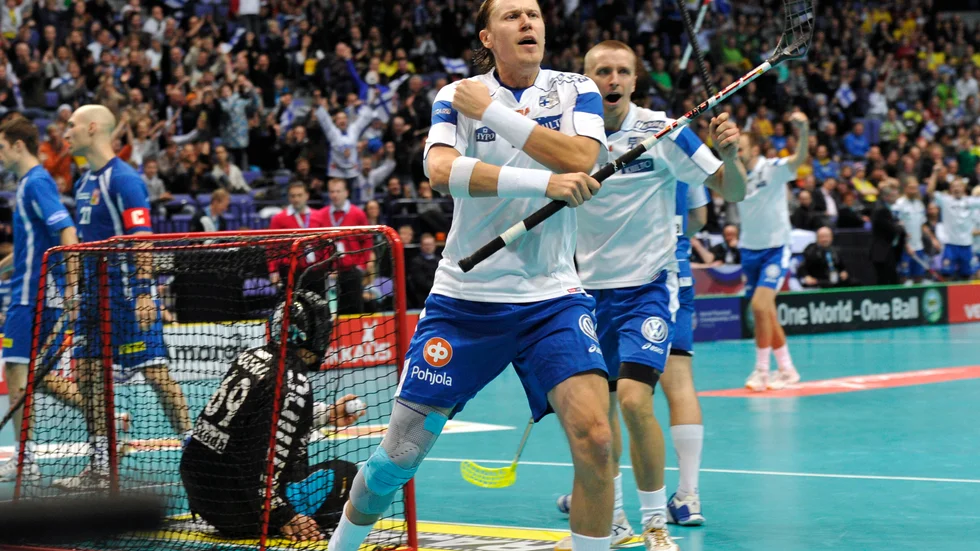 Den finländske innebandylegendaren Mika Kohonen slutar. Arkivbild.