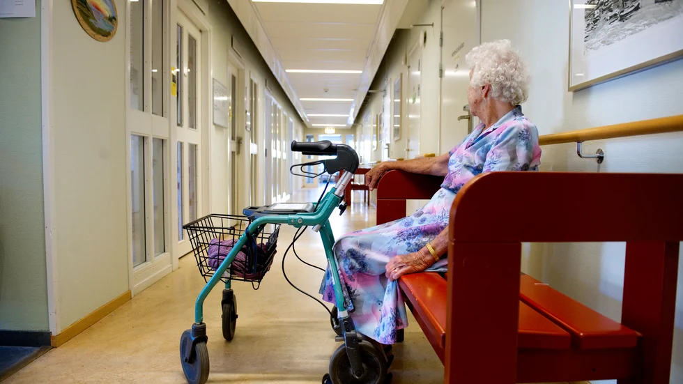 Under tiden för besöksförbud har äldre tvingats till isolering, i många fall en oönskad sådan.