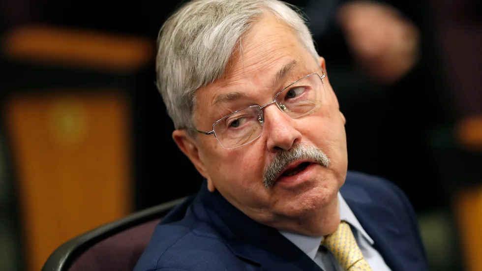 Terry Branstad, USA:s ambassadör i Kina, lämnar Peking i oktober. Arkivbild.