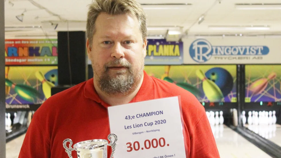 Joakim Gran, Örnen, med segerpokalen i Les Lion Cup.