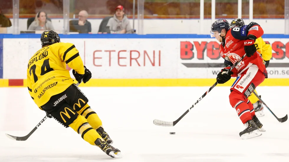 Jonathan Davidsson har spelat i VIK för den här gången, men det är inte omöjligt att han återvänder.