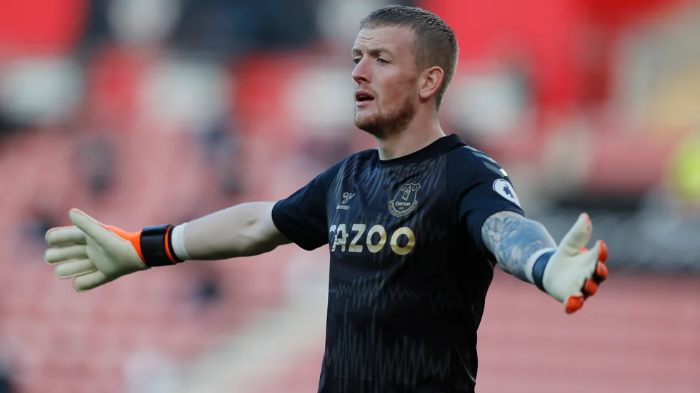 Evertons målvakt Jordan Pickford får en ny chans och förpassar Robin Olsen till bänken. Arkivbild.