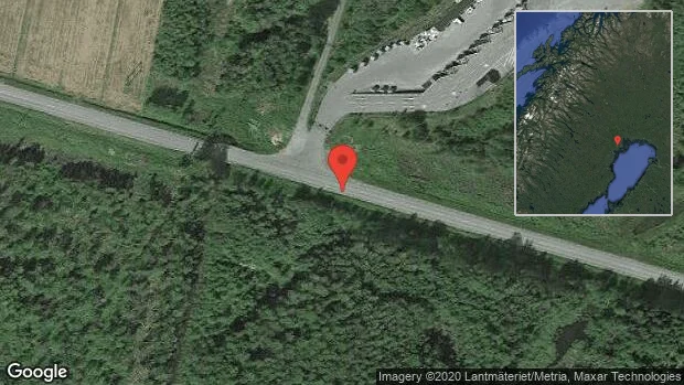 Stopp på väg 580 på grund av olycka med en personbil
