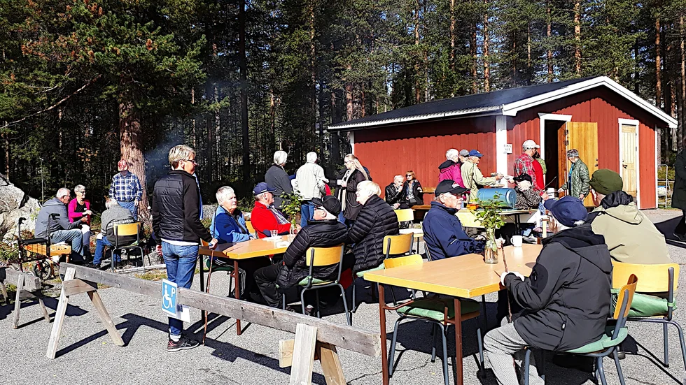 PRO Jokkmokk bjöd in till höstgrillning. 