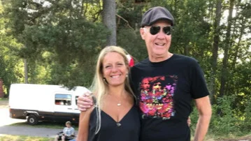 Lana Brunell är första gästen hos Jimmy Uller. 