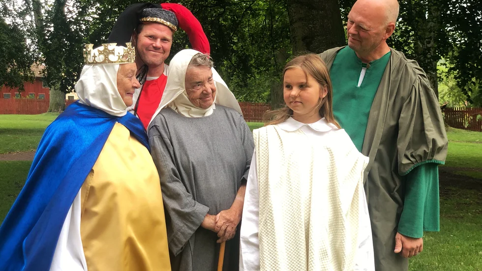 Musikdramat har pågått i 25 år. I bild: Ingegerd Lindaräng,  Emelie Lagergren, Mira Jönsson, Johan Sandberg och Marcus Uddling. 