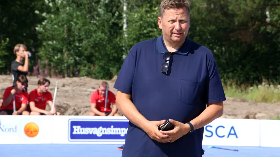 Erik Svensson håller på för fullt med att sy ihop en trupp för att Wibax Piteå ska kunna vara tillbaka i seriespel med ett seniorlag i innebandy (Arkivbild).
