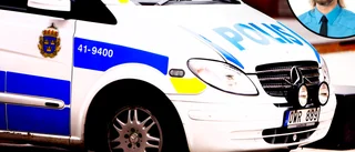Biljakt på E20 – spikmatta stoppade bil med misstänkta tjuvar: "Kastade ut flera tunga föremål mot polisbilarna"