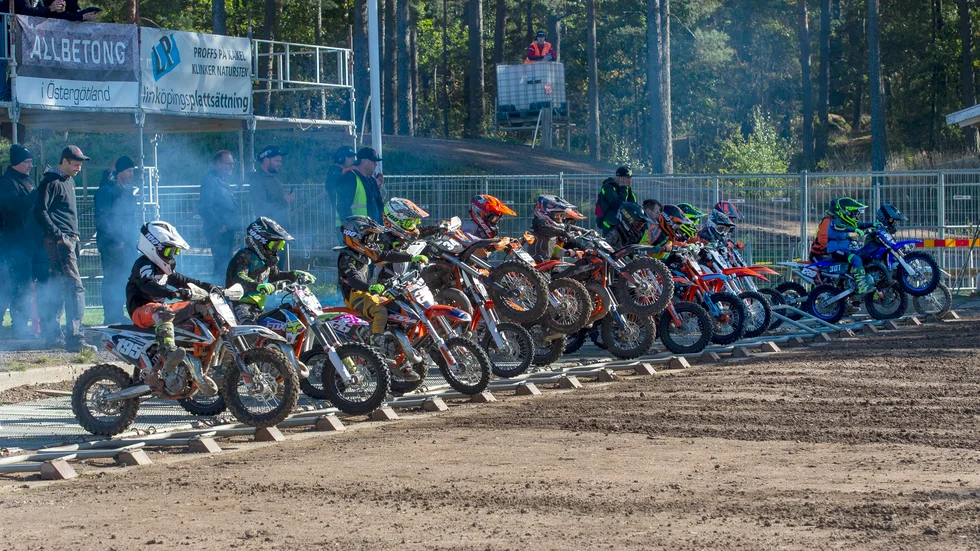Under lördagen kördes finalen i MX Outlet cup i motocross på Linköpings Motorstadion, med drygt 150 startande.