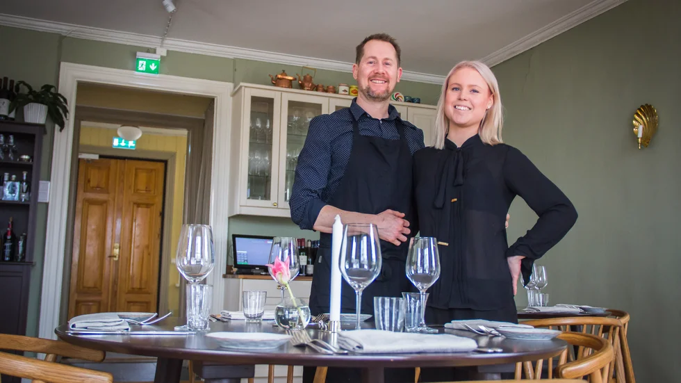 Luke Hurst och Michaela Puls öppnade Forslundska villan för snart sex år sedan. De har fått ta emot flera priser. Arkivbild.