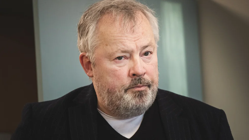 Åklagaren Christer B. Jarlås anför som ny bevisning i jaktmålet i form av två nya vittnesförhör.