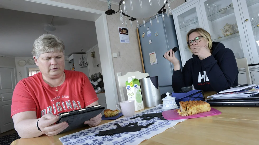 Monica Andersson från Kåttjåkk och Jenny Rankvist från Ånge är två bybor som störs av ljudnivåerna från Laponie ice drivings verksamhet.