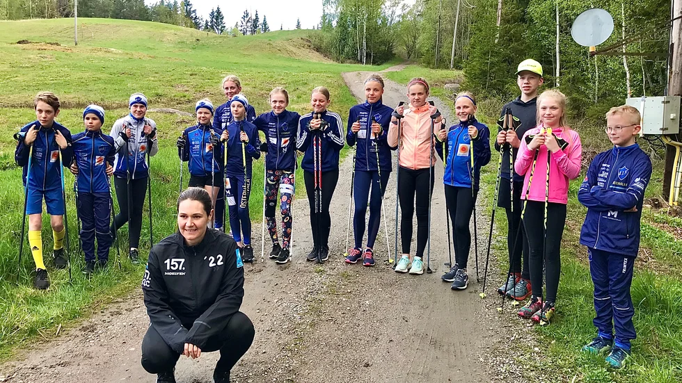 I två timmar besökte Britta Johansson Norgren Östervåla IF.