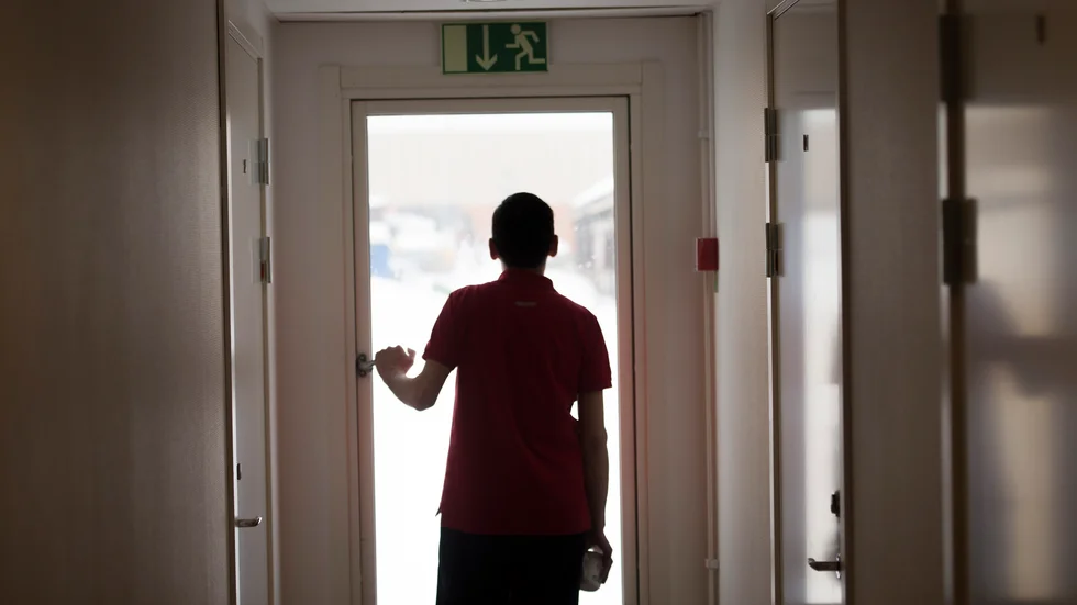 Hur kan vi lösa problemen med utnyttjade arbetare och skuggsamhället om vi aldrig lär oss vilka som faktiskt bor i landet? frågar sig skribenten angående det kommande förslaget om anmälningsplikt.