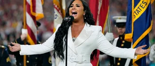 Demi Lovato berättar om våldtäkt
