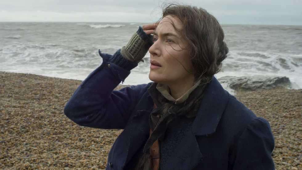 Kate Winslet spelar paleontologen Mary Anning i "Ammonite". Pressbild.