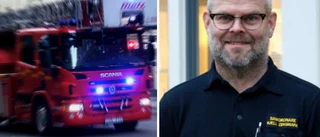 Räddningstjänsten raggar brandmän -  utanför matbutiken