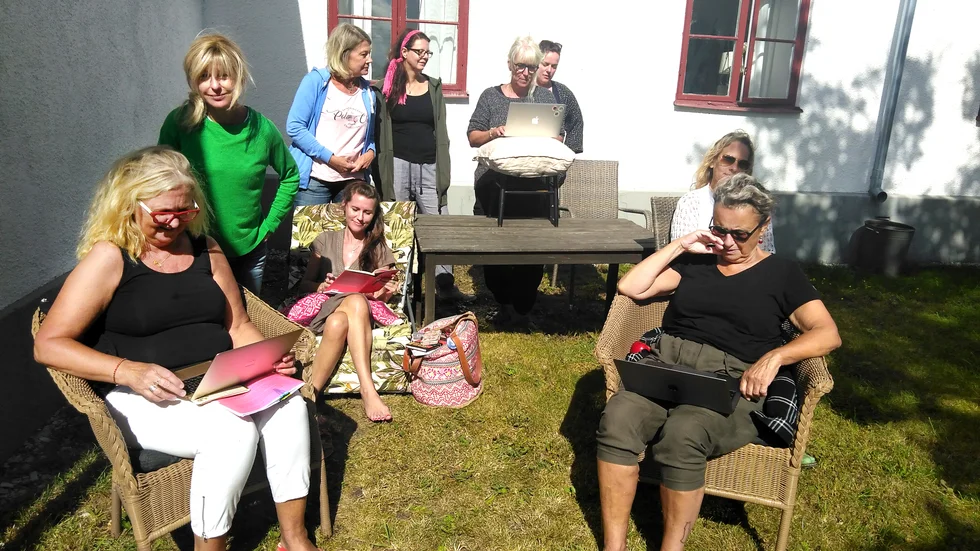 Några av deltagarna på fjolårets författarvecka på Fårö. På söndag inleds årets upplaga.