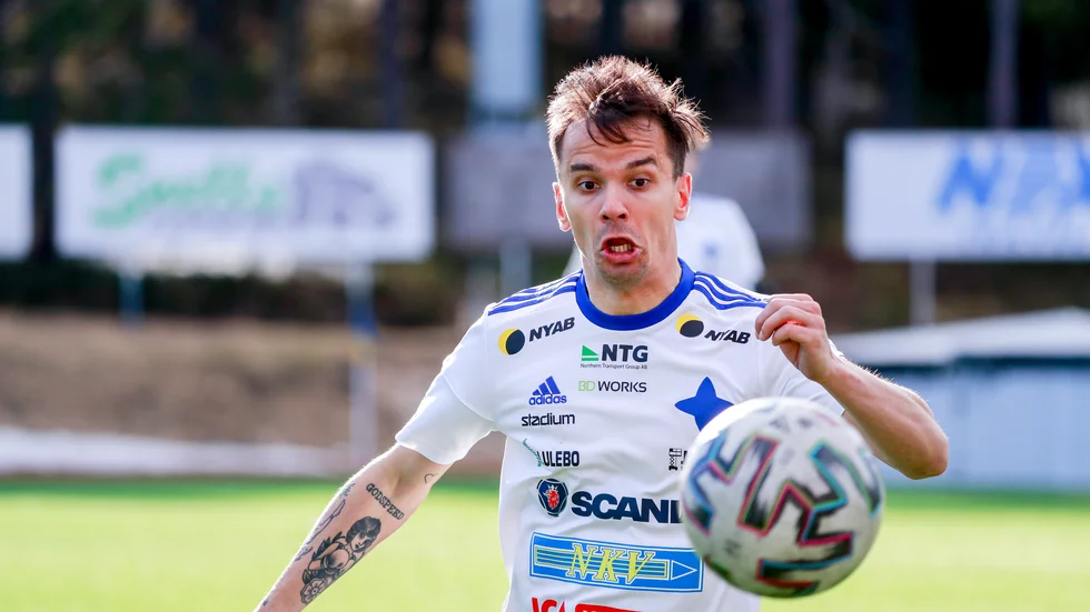 Patrik Pettersen stannar i IFK Luleå.