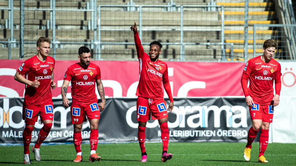 Samuel Adegbenro blev tvåmålsskytt.