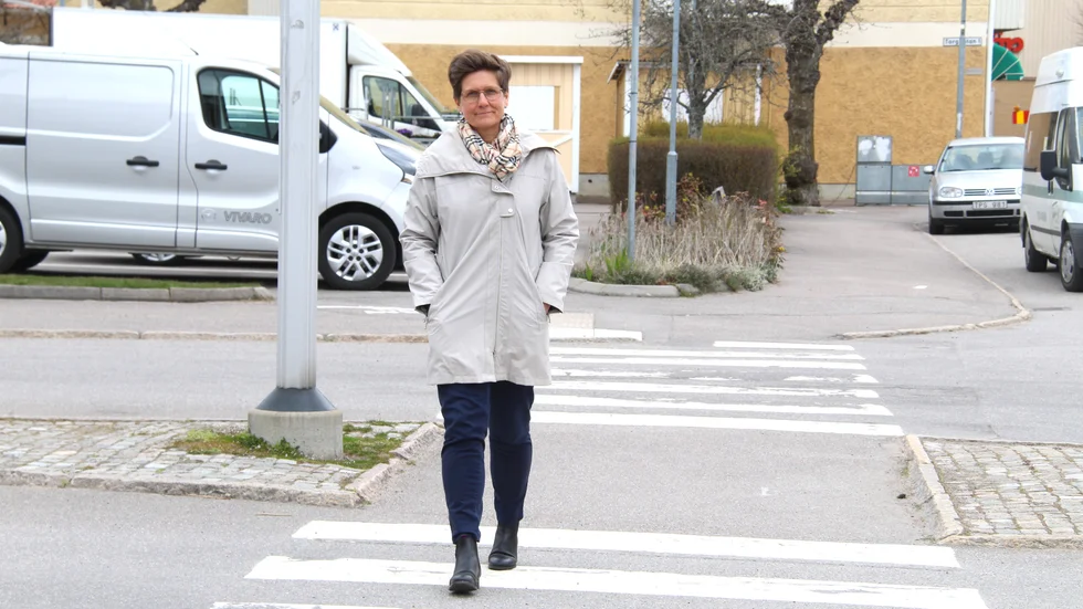 "Vi måste kunna garantera trafiksäkerheten för alla elever som åker med skolskjutsen", menar kommunens samhällsbyggnadschef Karolina Hedlund.