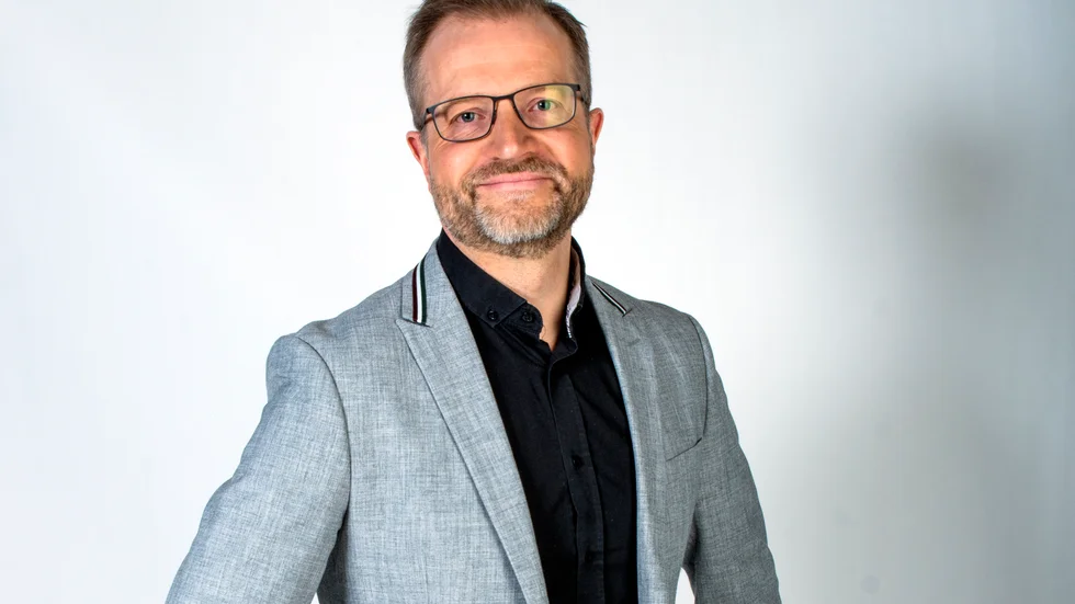 "Jag är väldigt stolt över att vi faktiskt finns till för att göra samhällsnytta, det är unikt och det gör mig väldigt motiverad att jobba vidare i mitt jobb", säger Mats Ehnbom, vd Norr Media, i podden Snacka om affärer.