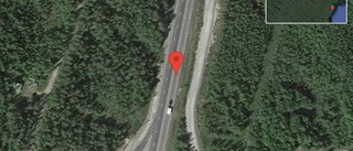 Stopp på E4 på grund av singelolycka med en personbil