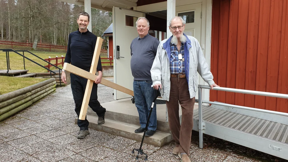 På väg ut. Göran Nordfeldt, Per-Anders Olsson och Sören Bernberg kommer att gå olika långa sträckor på långfredagen.