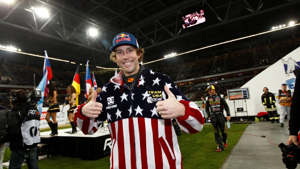 Travis Pastrana är mest känd för extremsport som motocrossförare. Han ska köra sitt nionde ROC – i Piteå.
