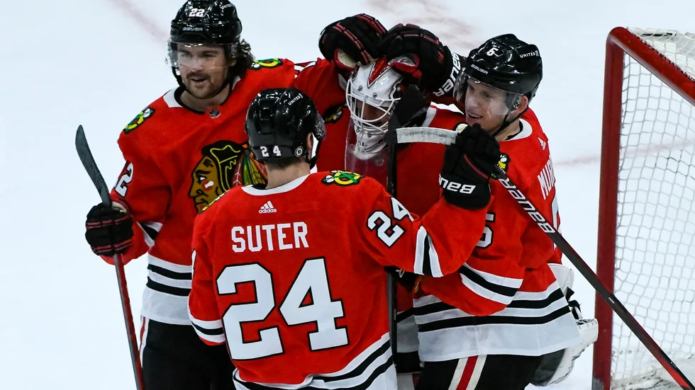 Chicago firar vinsten över Florida i NHL.