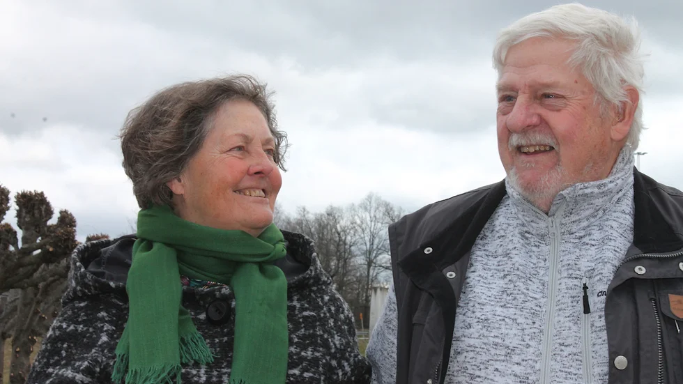 Äkta makarna Ann-Louise och Kent Andersson från Vånga fick sin första dos av Astra Zenecas vaccin vid lunchtid i måndags.