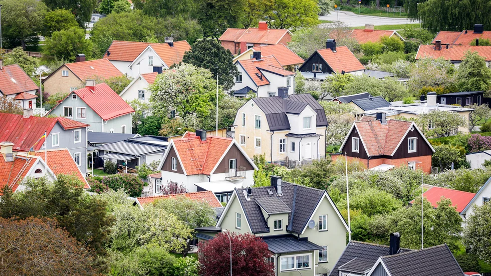 "Utan alltför stora ansträngningar är det möjligt att erbjuda en oändlig palett av eftertraktade boendeformer. Det gäller att lyssna på vad folk vill ha och att anpassa sig efter önskemålen. Svårare är det inte", menar Gustaf Edgren, bostadspolitisk expert på TMF.