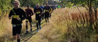 Taktiskt maratonlopp i värmen: "Måste spara energi"