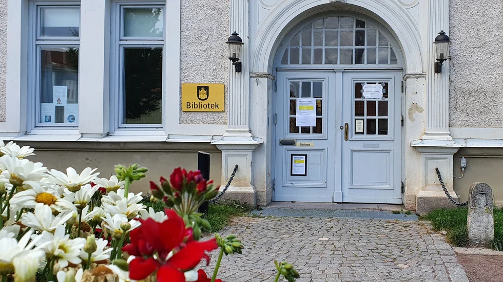 Vadstena bibliotek stänger på grund av ombyggnadsarbeten.
