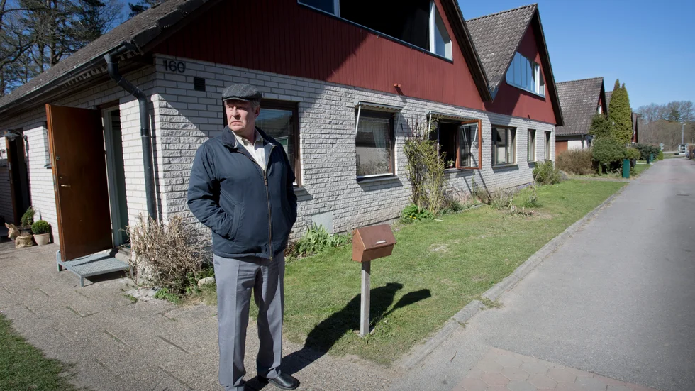 Rolf Lassgård fotograferad under inspelningen av filmen "En man som heter Ove", 2015, där han spelar rollen som den petige Ove.