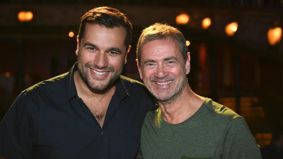 Edward af Sillén och Christer Björkman kommenterar årets Eurovision Song Contest för SVT. Arkivbild.