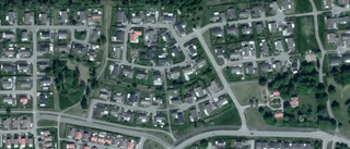 Nya ägare till miljonvilla i Motala - prislappen: 3 900 000 kronor